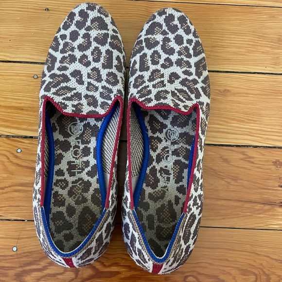 Rothy’s Size 8 animal print loafers - Picture 1 of 3